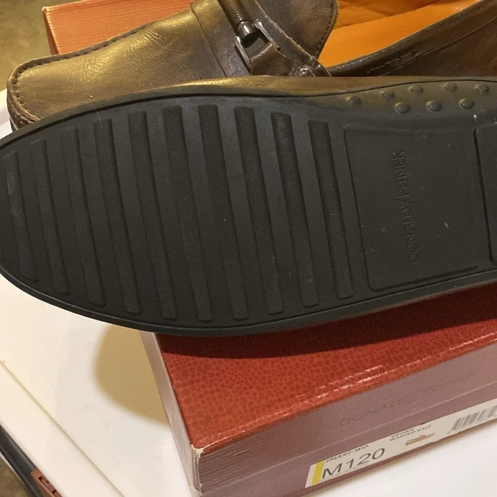 Donald pilner Imari Loafer size 12